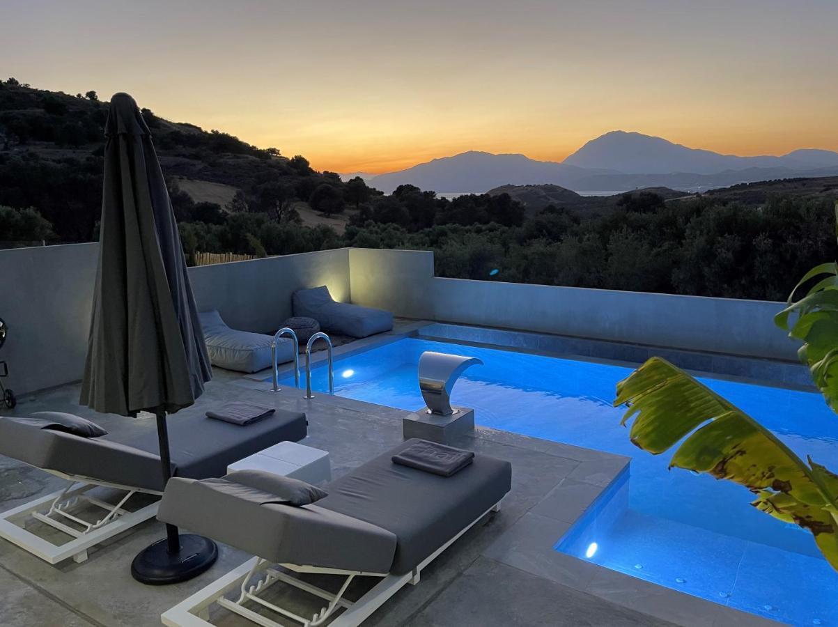 Marnos Luxury Villas Kamilari Exterior photo
