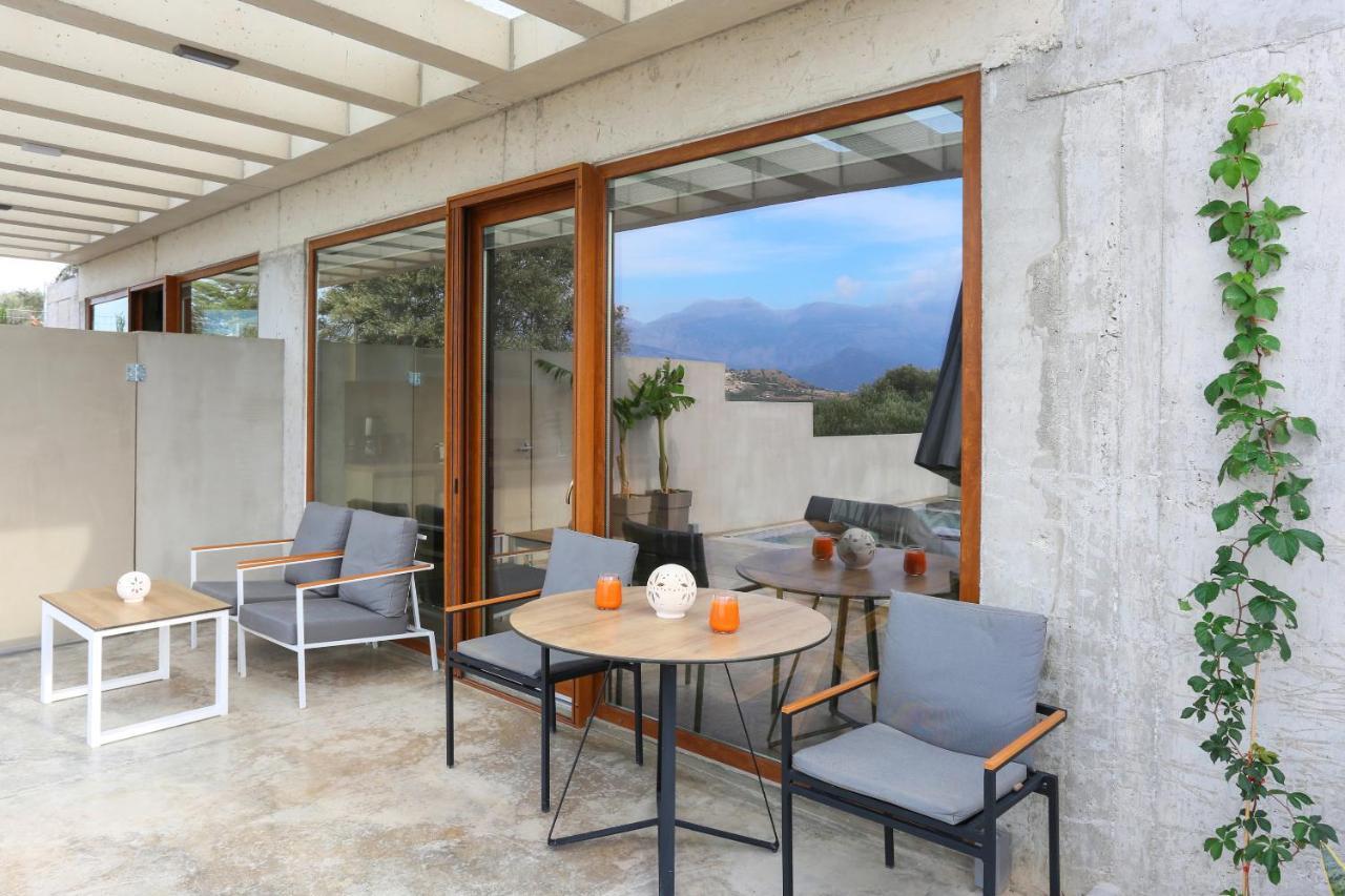 Marnos Luxury Villas Kamilari Exterior photo