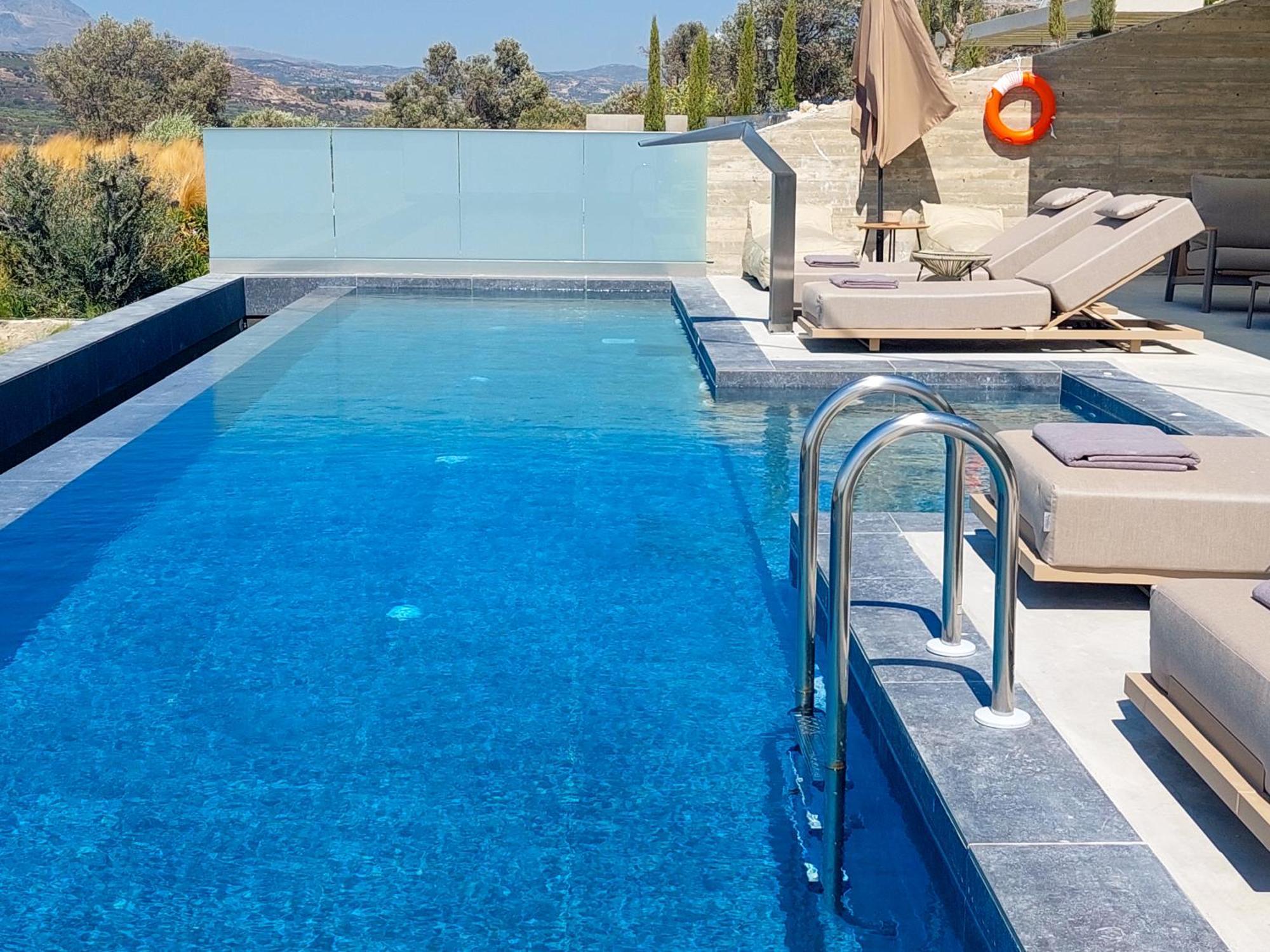 Marnos Luxury Villas Kamilari Exterior photo