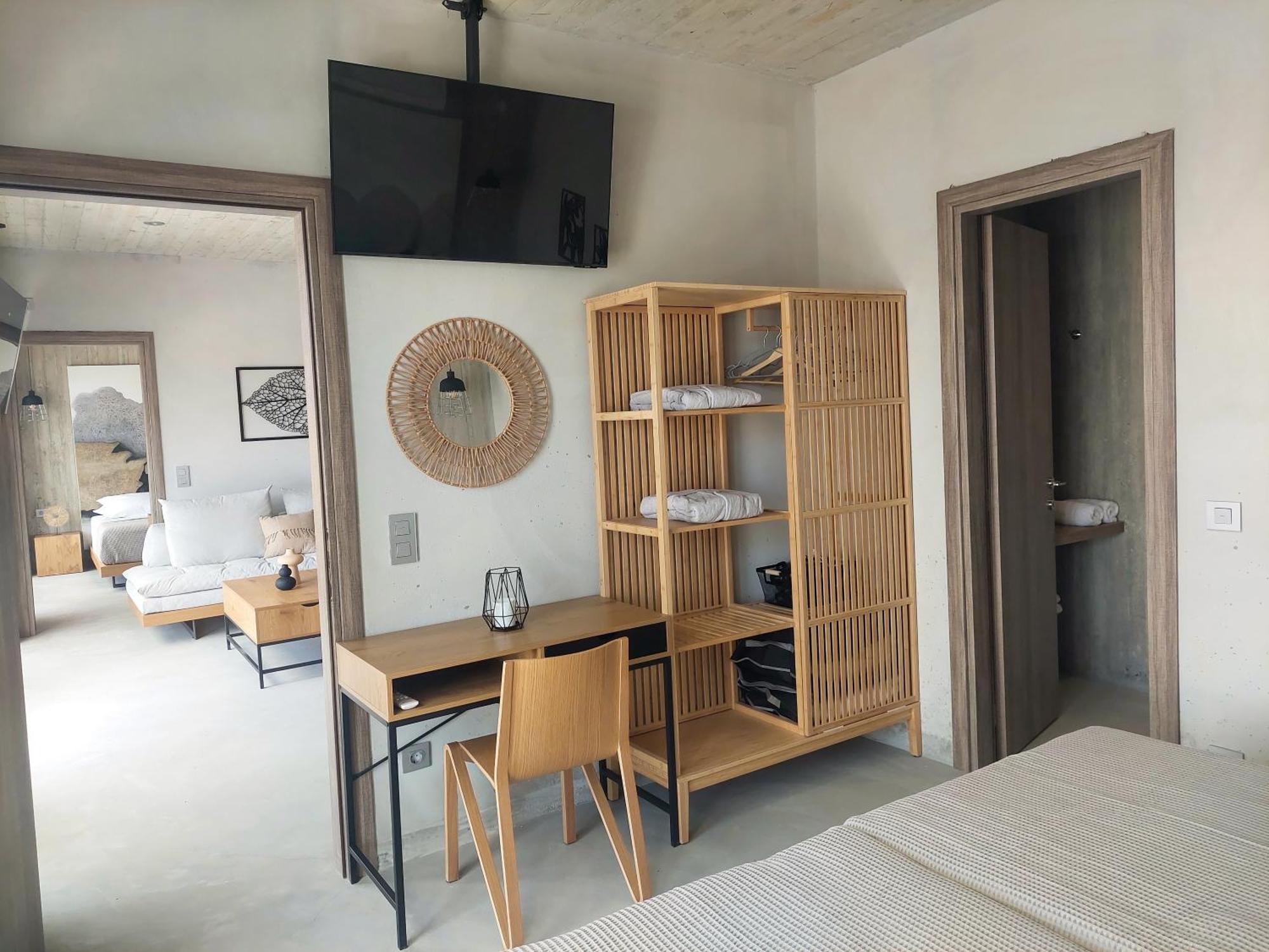 Marnos Luxury Villas Kamilari Exterior photo
